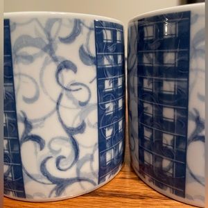 Oneida Coffee/Tea cups Breton Blue Pattern Vintage 1998 Porcelain Set of 2‎ Mugs